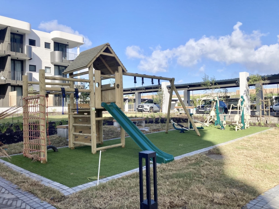 To Let 1 Bedroom Property for Rent in Century City Western Cape